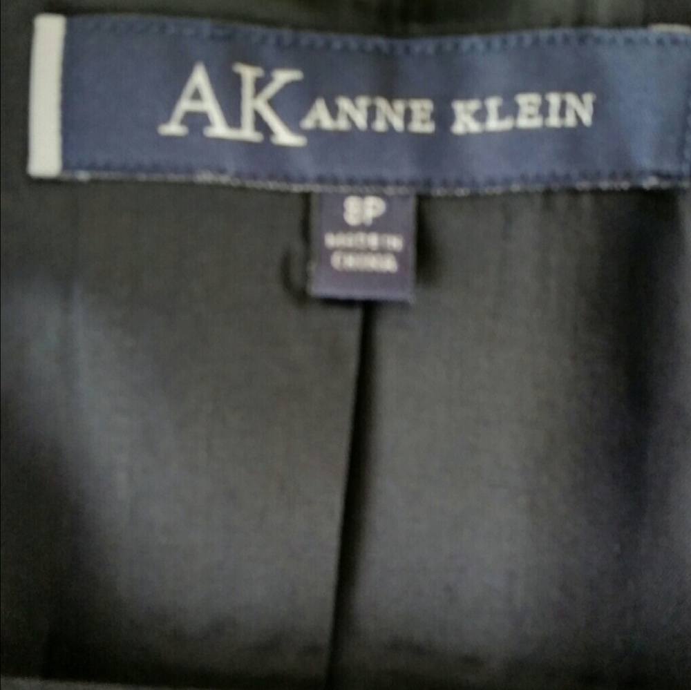 Anne Klein black short sleeve blazer - Picture 6 of 7